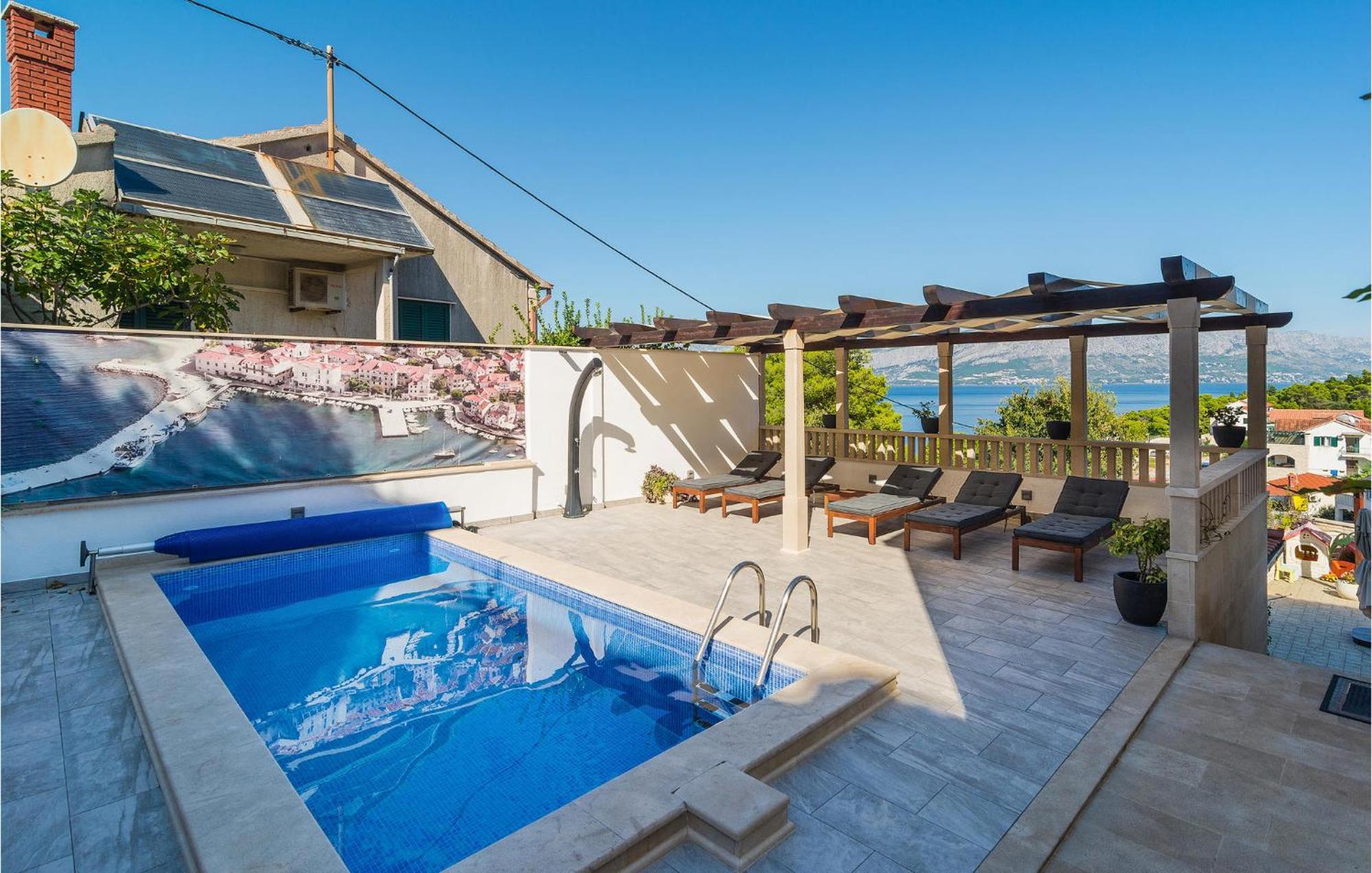 Nice Home In Postira With Outdoor Swimming Pool Ngoại thất bức ảnh